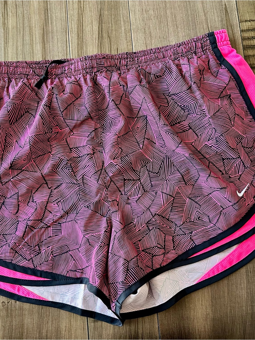 Nike Women's Pink Geometric Running Shorts